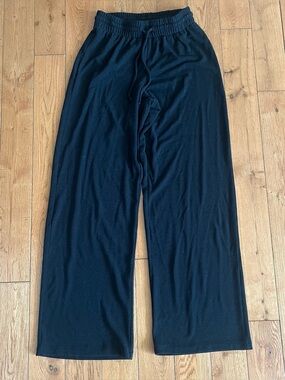 Aritzia TNA Black Sweatpants - Size XS